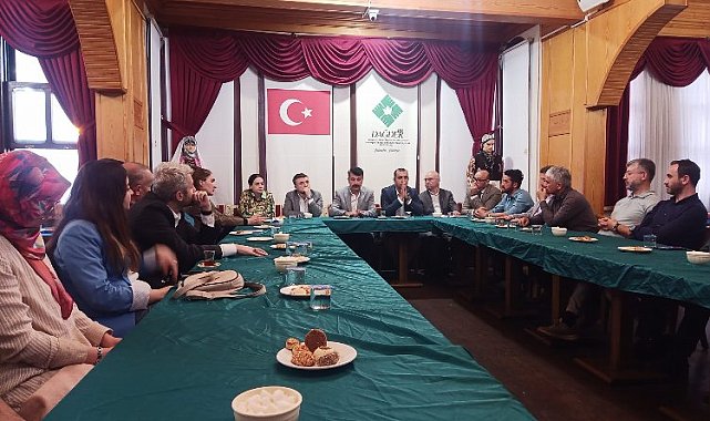 Dağ yöresi kamu çalışanları Dağder'de buluştu