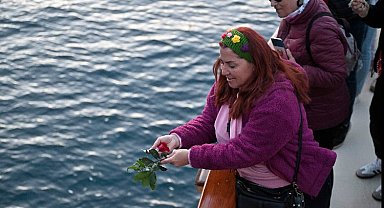 Dilekler Akdeniz'in masmavi sularında