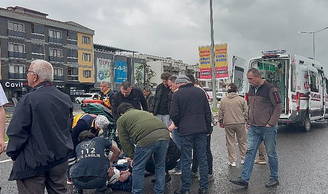 Düzce'de elektrikli bisiklet ile minibüs çarpıştı: 1 yaralı