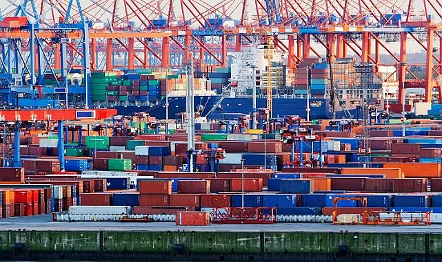 Ege İhracatçı Birlikleri'nden Nisan ayında 1 milyar 360 milyon dolarlık ihracat