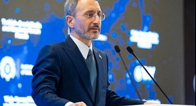 Fahrettin Altun: "Samimi gayreler küresel barışa katkı sağlayacak"