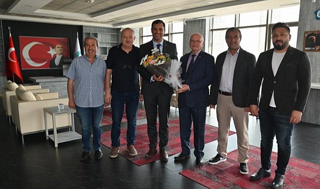 Halil Kırlı ve yönetiminden Başkan Zeyrek'e ziyaret