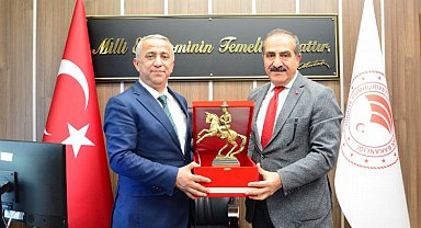 İzmir Samsun'a koçluk yapacak