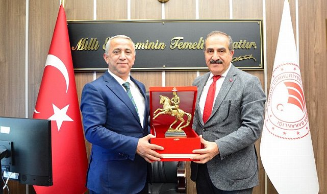İzmir Samsun'a koçluk yapacak