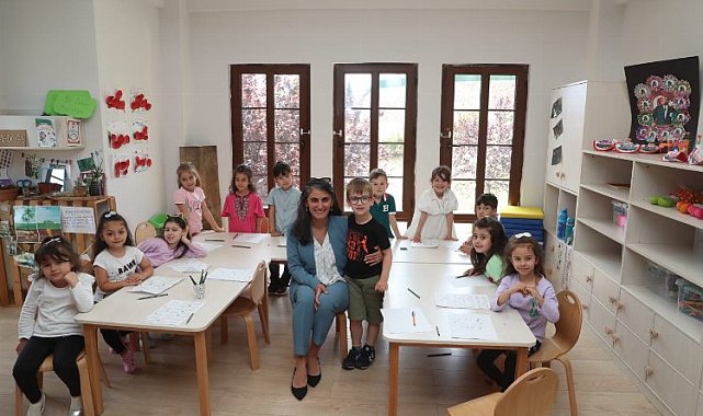 İzmit'te Canan Dağdeviren Çınar Çocuk Evi açıldı