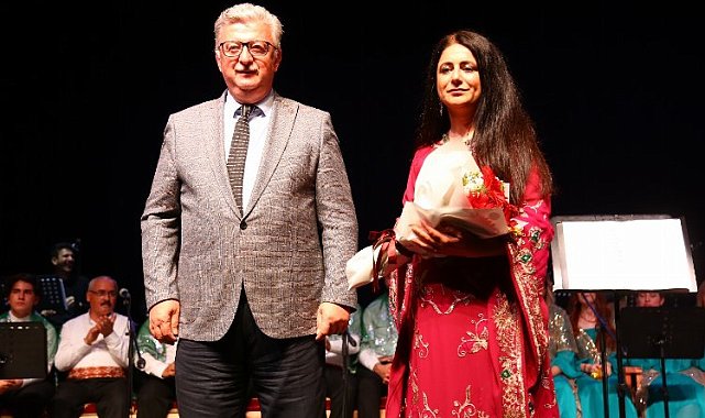 Kocaeli'de kına gecesi geleneği yaşatıldı
