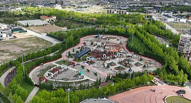 Konya Selçuklu 'Çiçek Bahçesi'ne dönüştü