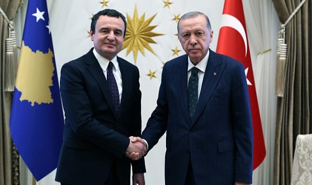Kosova Başbakanı Külliye'de