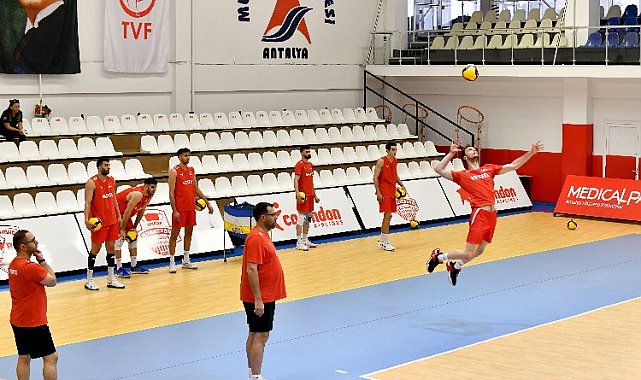 Milli voleybolculara baklava dopingi