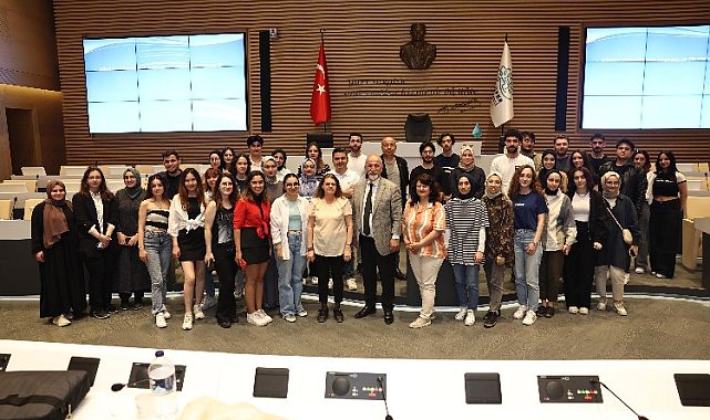Mimar adayları Nilüfer'de gerçekleştirilen uygulamaları inceledi