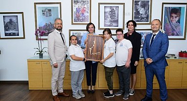 "Özel" çocuklardan Başkan Kınay'a ziyaret