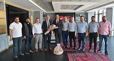 Pazarcılar Odası'ndan Başkan Zeyrek'e ziyaret