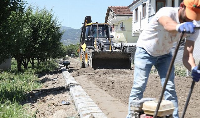 Sakarya Geyve'de yol yapım çalışmaları başladı