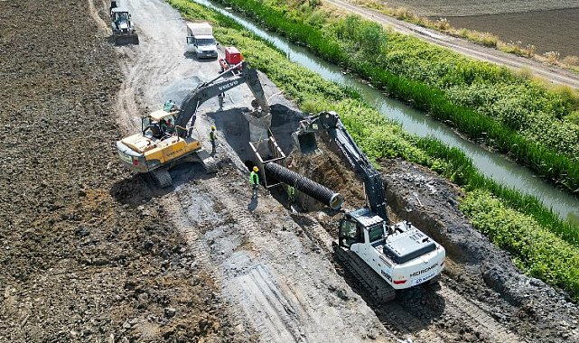 Sakarya'da atık su hattı çalışmaları devam ediyor
