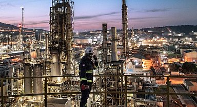 TÜPRAŞ'ta baca tamiri yapan işçi hayatını kaybetti