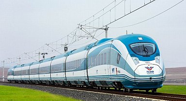 Türkiye yüksek hızlı trenlerle taşındı