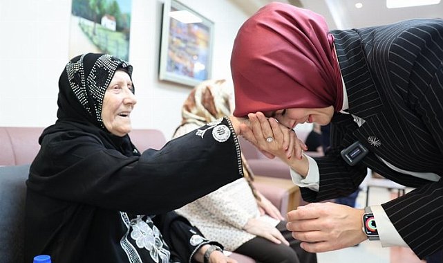 Bakan Göktaş bayram ziyaretlerinde
