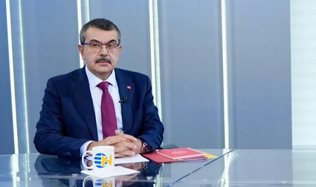 Bakan Tekin: Mezuniyet balolarını yasaklamadık