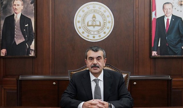 Bakan Tekin'den şehit öğretmen Aybüke için anma