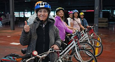 Beylikdüzü'nde "pedallar kadınlar için dönüyor"