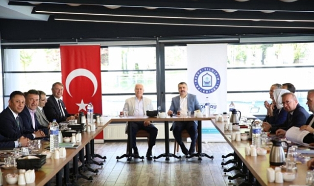 Bozbey: Bursa'mızın hak ettiği hizmeti almasını sağlayacağız