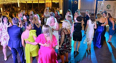 Bursa BUSADER'den sezona renkli veda