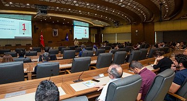 Bursa'da Büyükşehir'de 'Sözleşme ve hak ediş uygulamaları eğitimi'