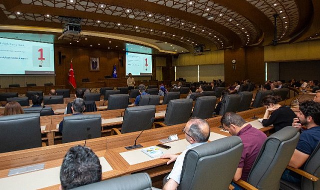 Bursa'da Büyükşehir'de 'Sözleşme ve hak ediş uygulamaları eğitimi'