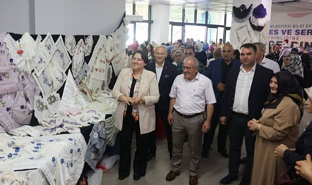 Çayırova'da emeği eserler görücüye çıktı