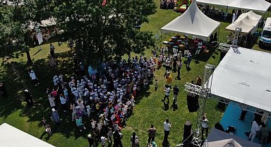 Çocuklar Büyükşehir'in çevre şenliğinde yaza 'merhaba' dedi