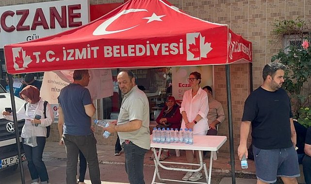 İzmit Belediyesi YKS adaylarının heyecanına ortak oldu