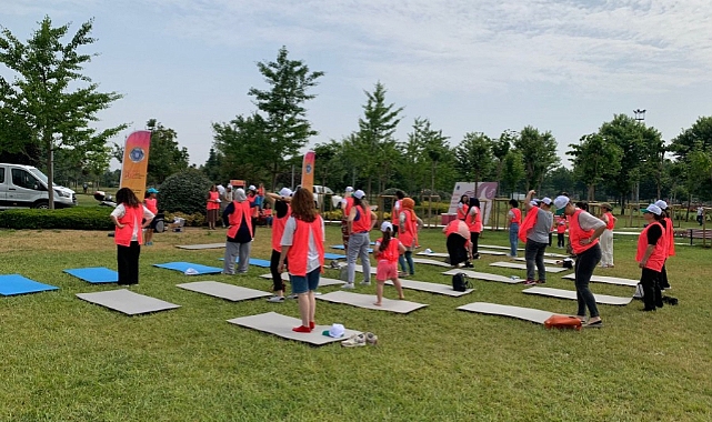 'Kadınız Biz' mobil uygulaması ile özel iyilik hareketi