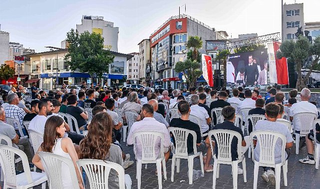 Karacabey'de milli maç heyecanı dev ekranda yaşanacak