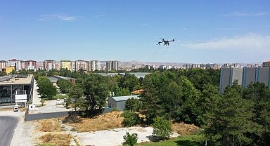 Kayseri Kocasinan'da drone ile kapsamlı ilaçlama