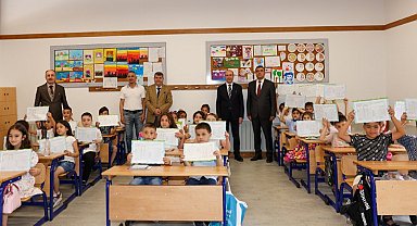 Konya Selçuklu protokolü karne sevincine ortak oldular