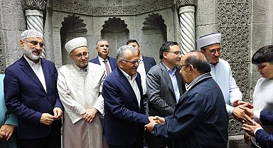 Memduh Büyükkılıç Kayserililerle bayramlaştı