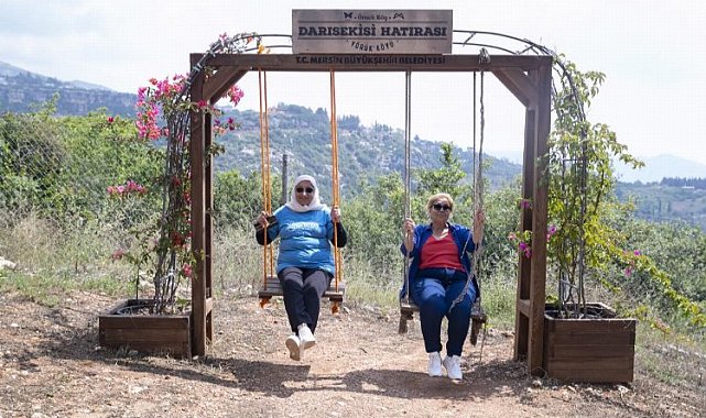 Mersin'de emeklilere Büyükşehir desteği