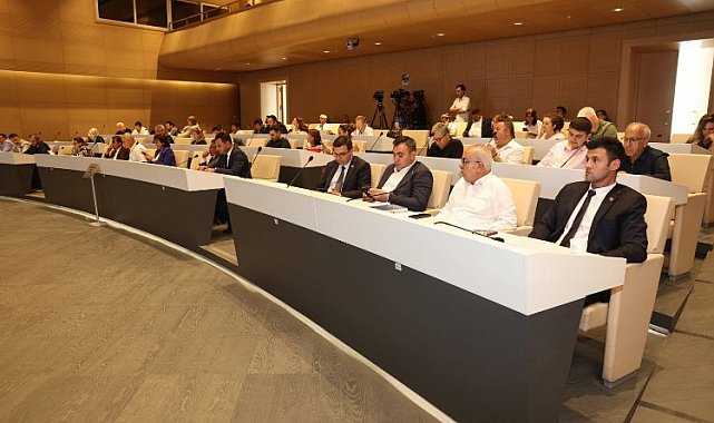 Nilüfer'de sokak hayvanlarının sorunlarına 'komisyon' eli