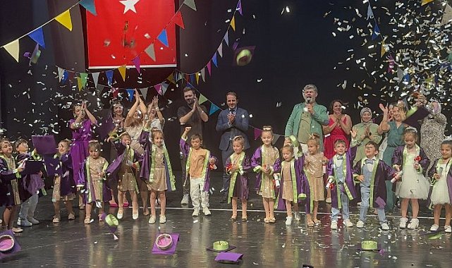 Nilüferli miniklerden coşku dolu gösteri