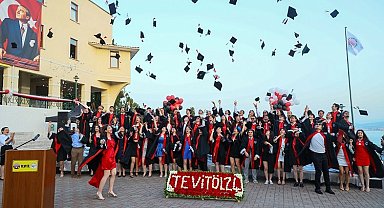 TEVİTÖL mezunlarını geleceğe uğurluyor