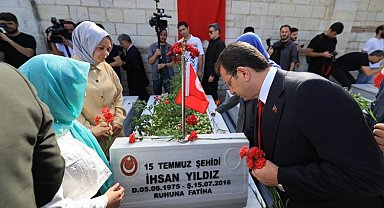 15 Temmuz şehitlerine İstanbul Büyükşehir'de özel anma