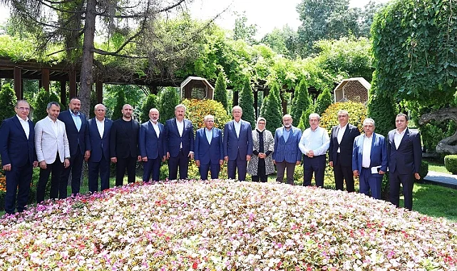 Akar ve Büyükkılıç'tan OSB ve oda başkanlarıyla yatırım değerlendirme toplantısı