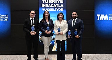 Beyaz Çimento ihracatında liderlik sürüyor