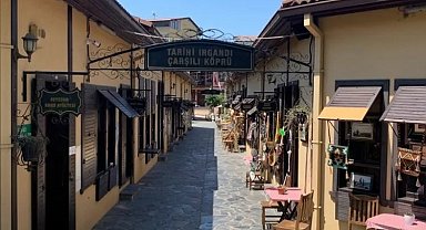 Bursa'da Irgandı Sanat Galerisi, sanat ürünleri ile sanatseverleri buluşturuyor