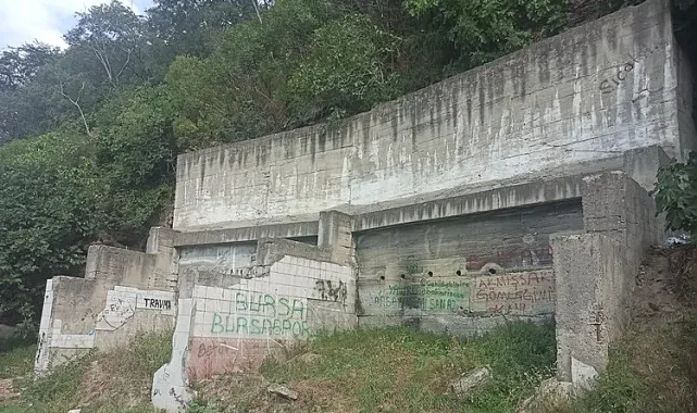 Bursa'daki bu park, uyuşturucu bağımlılarının meskeni oldu