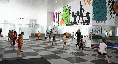 Çayırovalı çocukların yaz spor eğitimleri