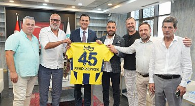 Fenerbahçe Taraftar Derneklerinden Başkan Zeyrek'e ziyaret