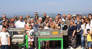 Güzelbahçe'de üreticiye destel