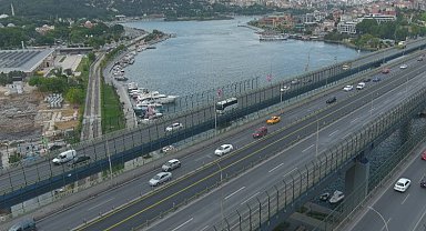 Haliç Köprüsü metrobüs yolu yenilendi