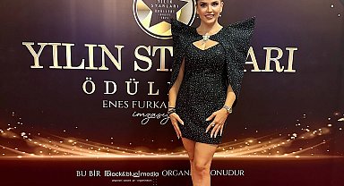 İlknur Özkuş'tan geceye damga vuran mesaj